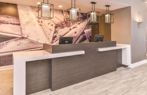 Abilene Hotel | Enjoy Pet-Friendly Stays at La Quinta by Wyndham Abilene Mall