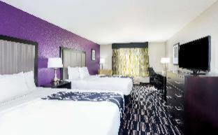 Fairfield Hotel | Discover La Quinta by Wyndham Fairfield - Napa Valley Oasis