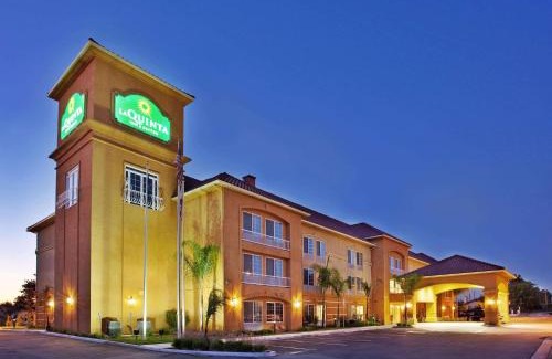 Fowler Hotel | Relaxing Getaway at La Quinta by Wyndham Fowler