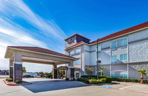 Garland Hotel | Comfortable Stay at La Quinta by Wyndham Garland Harbor Point