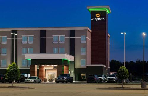 Gonzales Hotel | Comfortable Stay at La Quinta by Wyndham Gonzales, LA