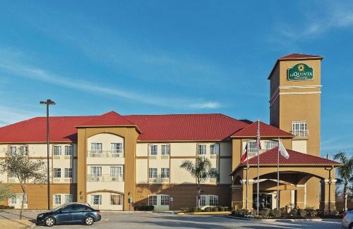 Southeast Houston Hotel | Convenient Stay at La Quinta by Wyndham Houston Hobby Airport