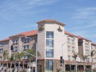 Inglewood Hotel | Welcoming La Quinta by Wyndham Inglewood with Breakfast & Accessibility