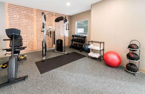 Logan Hotel | Pet-Friendly Retreat at La Quinta by Wyndham Logan