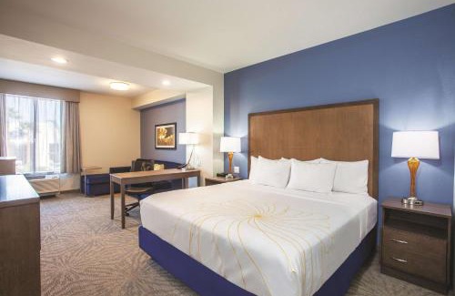 Morgan Hill Hotel | Pet-Friendly Retreat at La Quinta by Wyndham Morgan Hill