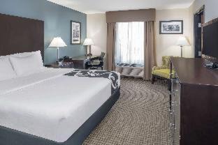 Moscow Hotel | Pet-Friendly Getaway at La Quinta by Wyndham Moscow Pullman