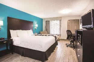 East Daytona Hotel | Oceanfront Retreat at La Quinta by Wyndham Daytona Beach
