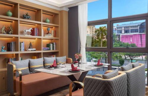 Qionghai Hotel | La Quinta by Wyndham Qionghai Yinhai