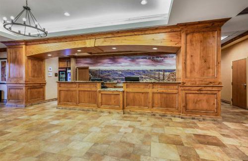 Twin Falls Hotel | Pet-Friendly Getaway at La Quinta by Wyndham Twin Falls