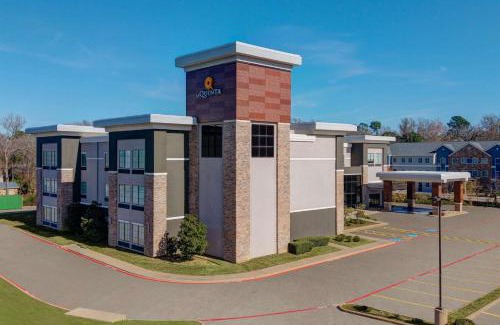 Tyler Hotel | Explore La Quinta by Wyndham Tyler - University Area Stay