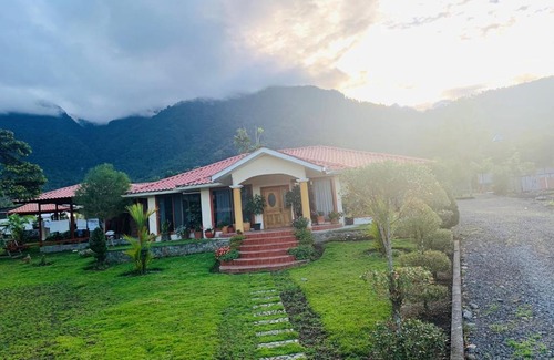 San Isidro Bed & Breakfast | Pet-Friendly Retreat at La Quinta de Andrés - 10/10 Rated
