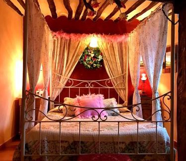 Valeria House | Romantic Getaway at La Quinta de Malu in Cuenca