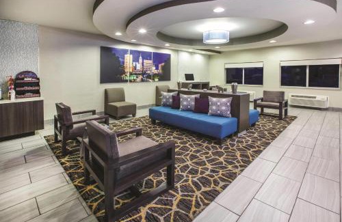 Indianapolis Hotel | Pet-Friendly Getaway at La Quinta Inn Indianapolis North