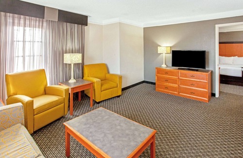 Wichita Falls Hotel | Budget-Friendly Stays at La Quinta Inn in Wichita Falls