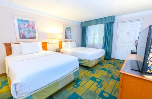 Clute Hotel | Budget-Friendly Stay at La Quinta Inn Clute Lake Jackson