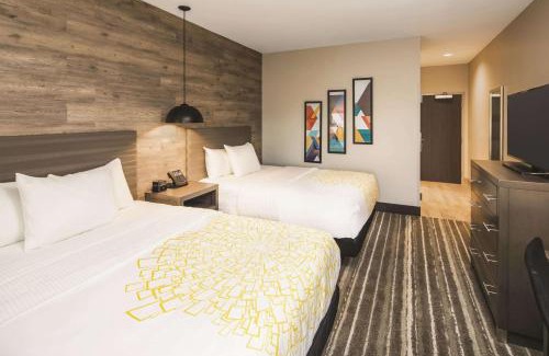 McDonough Hotel | Pet-Friendly Comfort at La Quinta by Wyndham McDonough