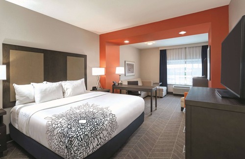 Opelika Hotel | Comfortable Stay at La Quinta Inn & Suites Opelika Auburn