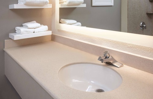 Dublin Hotel | Quality Stay at La Quinta Inn & Suites in Pleasanton