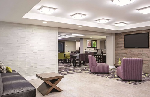 Rosedale Hotel | Convenient Stay at La Quinta Inn & Suites Baltimore N