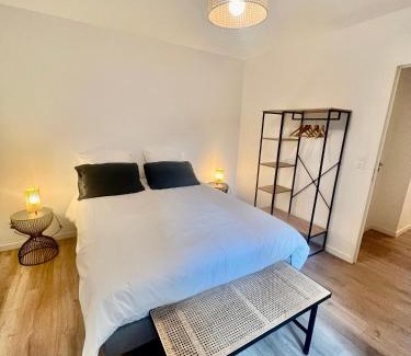 Viroflay Apartment | Family-Friendly La Résidence Alpha Viroflay - 9.6 Rated Stay