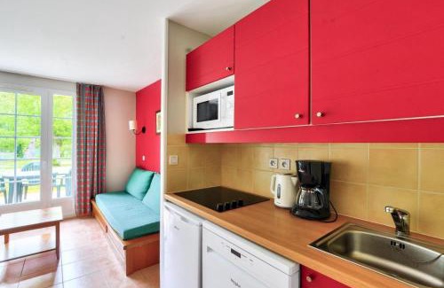 Monflanquin Apartment | Pet-Friendly Retreat at La Résidence du Lac - Perfect for Families