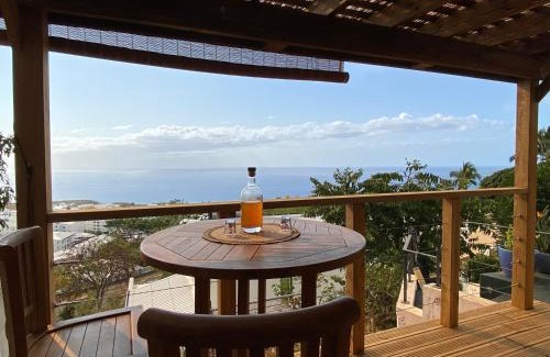 Plateau-Caillou Apartment | Unforgettable Stay at La Réunion Plein la Vue - 9.3/10 Rated