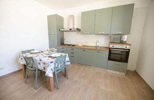 Pico Bed & Breakfast | Relax at La Raganella D'Oro with Family-Friendly Amenities