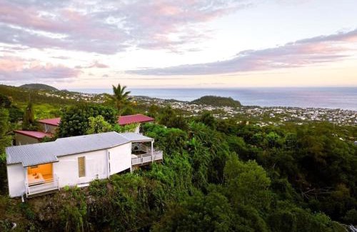 Petite-ÃŽle House | Discover La Ravine: Luxury & Unique Views Await You