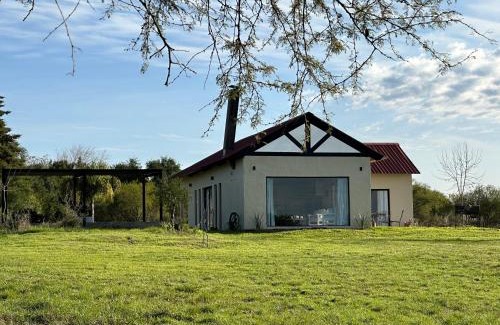 Paysandu House | Inviting La Recompensa House with Pool & Family-Friendly Vibes