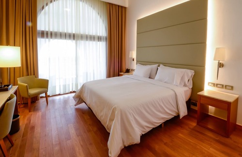 La Punta Hotel | Unforgettable Stays at La Recova Hotel & Spa with Pool Access