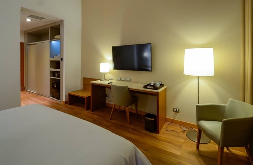 La Punta Hotel | Unforgettable Stays at La Recova Hotel & Spa with Pool Access