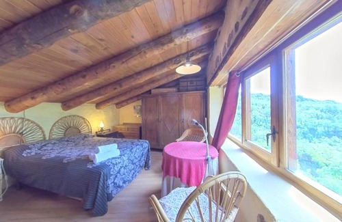 Rivert House | Family-Friendly Retreat at La Rectoria de Rivert