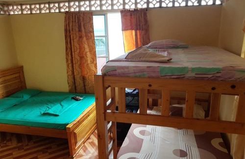 Pianguita House | Discover Family-Friendly Comfort at La Regatta de Lucrecia