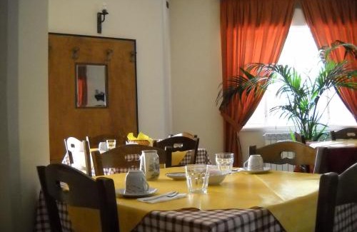Sambuca di Sicilia Bed & Breakfast | Pet-Friendly La Regina di Adrano: Rated 9/10 with Breakfast