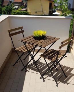 Vigevano Apartment | La Regina: Guest Rated 9/10 with Family-Friendly Amenities