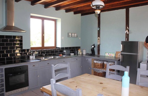 Saint-Priest-la-Marche House | Discover La Renardière: Pet-Friendly Ocean View Retreat