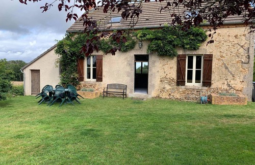 Saint-Priest-la-Marche House | Discover La Renardière: Pet-Friendly Ocean View Retreat