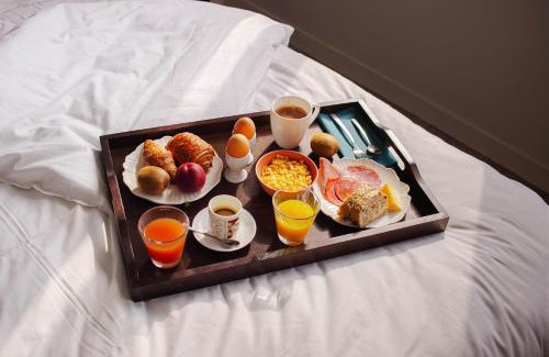 Liffre Hotel | Discover La Reposée: Family-Friendly Retreat with Spa & Pool