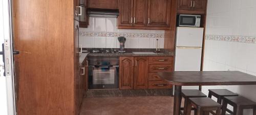 La Restinga Apartment | Family-Friendly Casa Mari with Great 8/10 Guest Rating