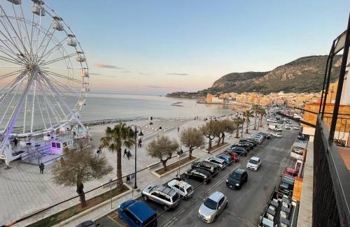 Aspra Apartment | Oceanfront Escape at La Riva - Guest Rated 9.8/10