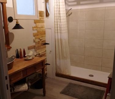 Damazan House | Pet-Friendly Getaway at La Rivière - Rated 8.6/10