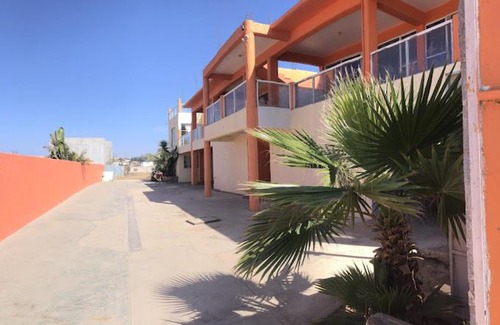 Playas de Rosarito House | Budget-Friendly Stay at La Roca km 42: Pet and Family Friendly