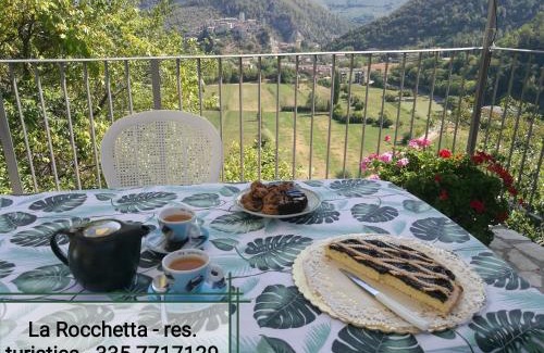 Arrone Apartment | Exceptional Stay at La Rocchetta: Pet-Friendly & Restaurant