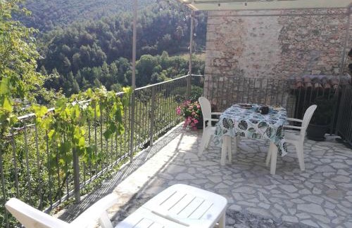 Arrone Apartment | Exceptional Stay at La Rocchetta: Pet-Friendly & Restaurant