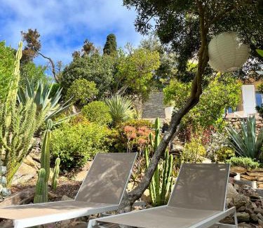 Ile du Levant Apartment | Discover La Roche aux Mouettes on Ile du Levant - Rated 9.8