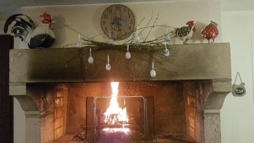 Omonville-la-Petite Hotel | Pet-Friendly La Roche du Marais with Oceanfront Views