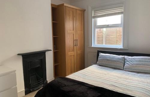 Earlsfield House | Convenient Earlsfield Hotel Near Wimbledon and Clapham