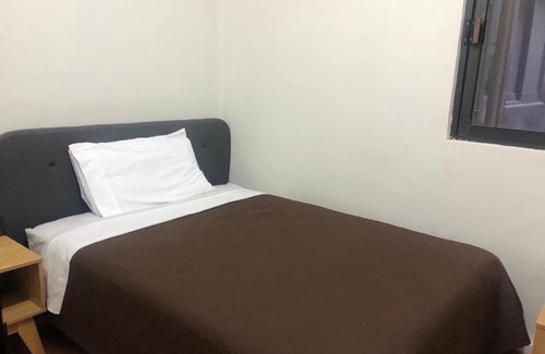 Roma Norte House | Budget-Friendly LA ROMA ROOMS with Kitchen Amenities