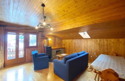 Periasc Apartment | La Rondine: Scenic Apartment for Families in Villetta