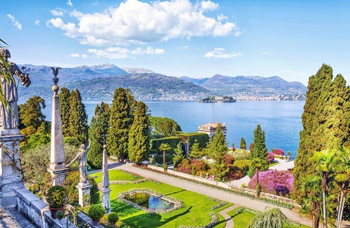 Stresa Apartment | Relaxing Lake View Terrace at La Rosa Dei Venti